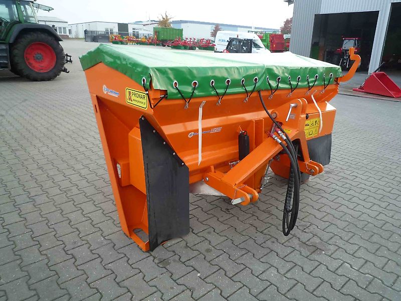 Pronar Salzstreuer HZS 10, selbstladend, NEU
