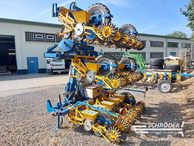 Kleine UNICORN 18-REIHIG