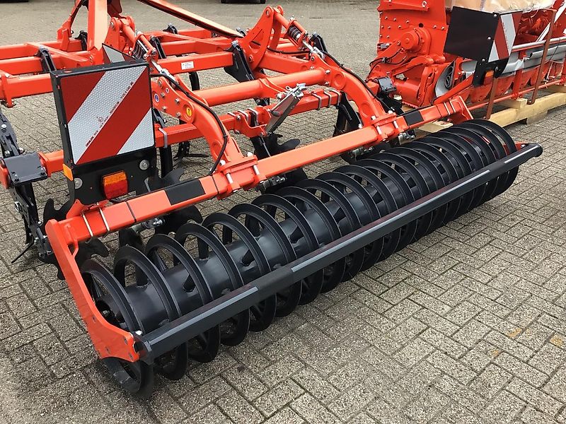 Kuhn Cultimer L 300 (demo)
