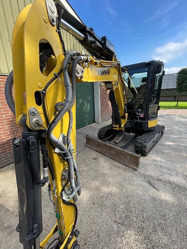 Yanmar VIO38