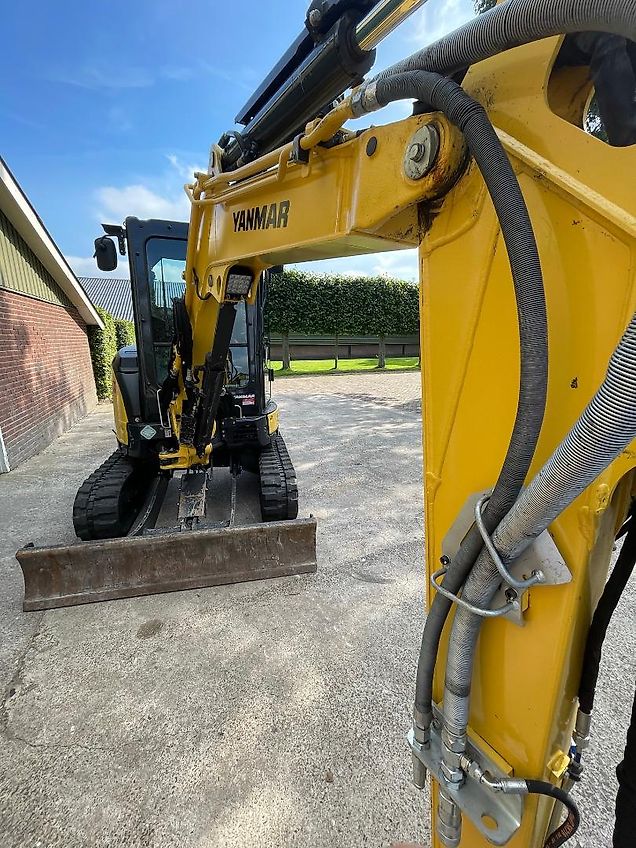 Yanmar VIO38