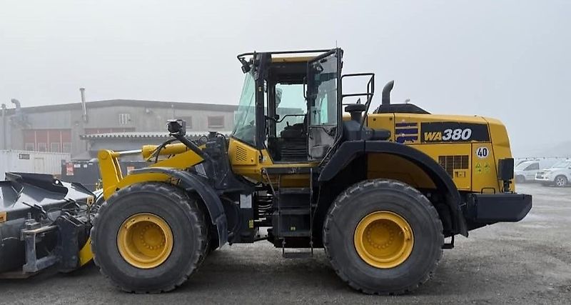 Komatsu WA 380-8E