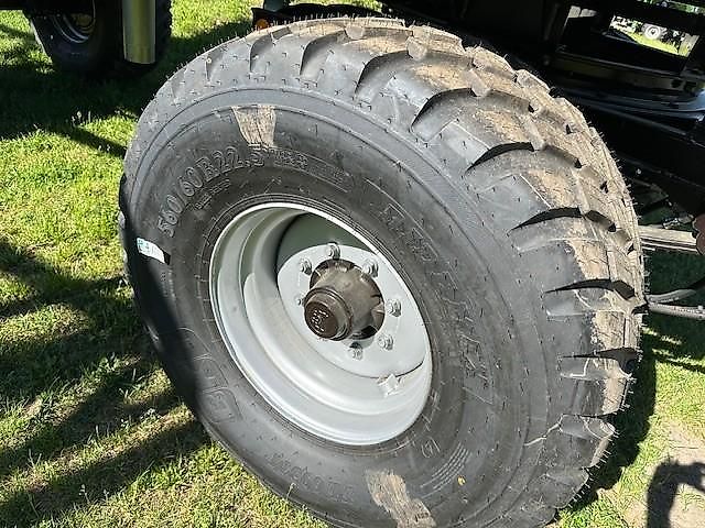 Conow HW 180 V9 Dreiseitenkipper mit Meshcover