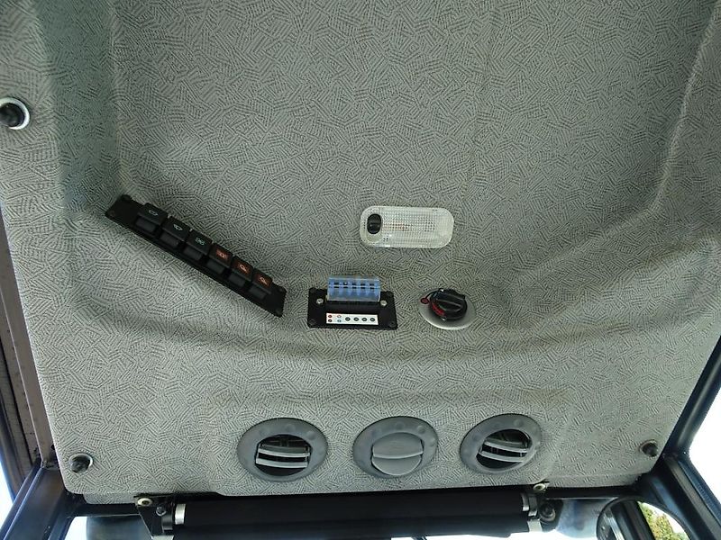 Solis Solis 26 26PS Kabine Traktor Trecker Schlepper Allrad NEU