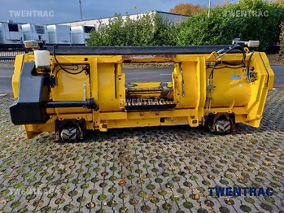 New Holland 380 FP graspickup