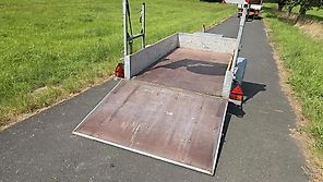 Trebbiner VZ 615 Absperrtafel FAT Nissen Horizont Verkehrsleittafel Verkehrsleitanhänger Verkehrssicherungsanhänger Leitanhänger