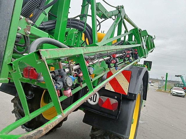 John Deere R962i