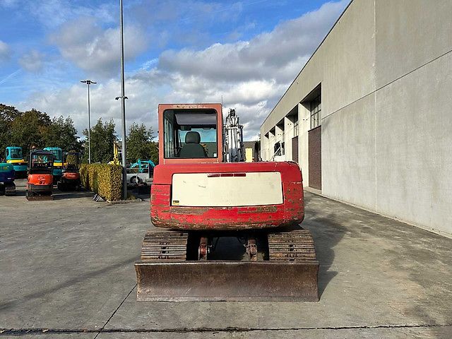 Takeuchi TB175
