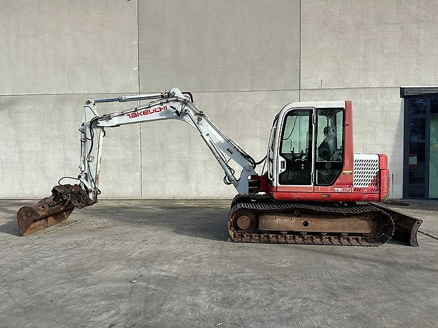 Takeuchi TB175