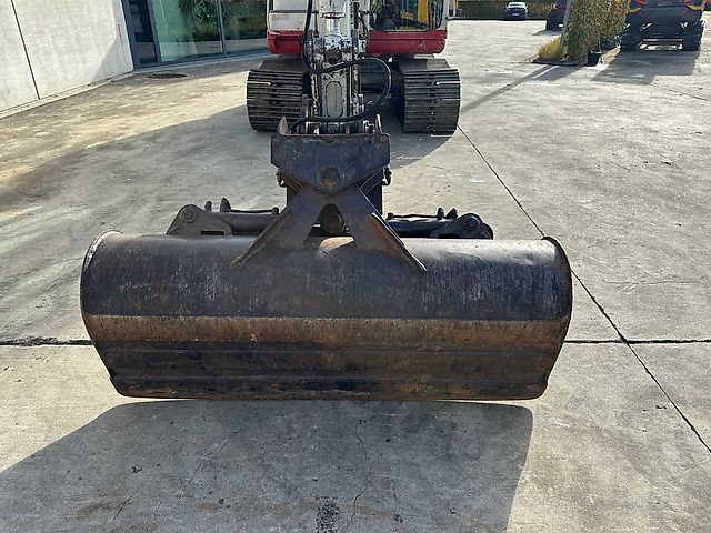 Takeuchi TB175