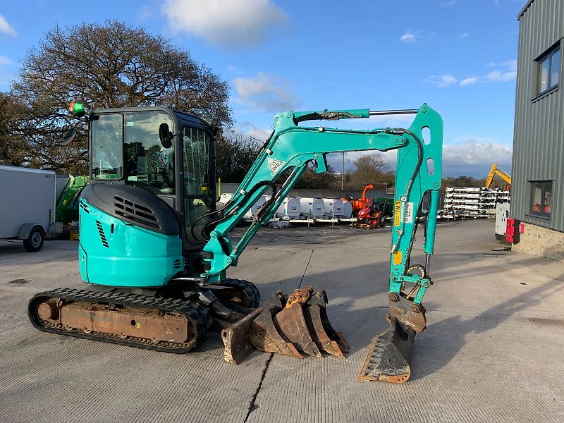 Kobelco SK28 SR-6 Digger (ST24947)