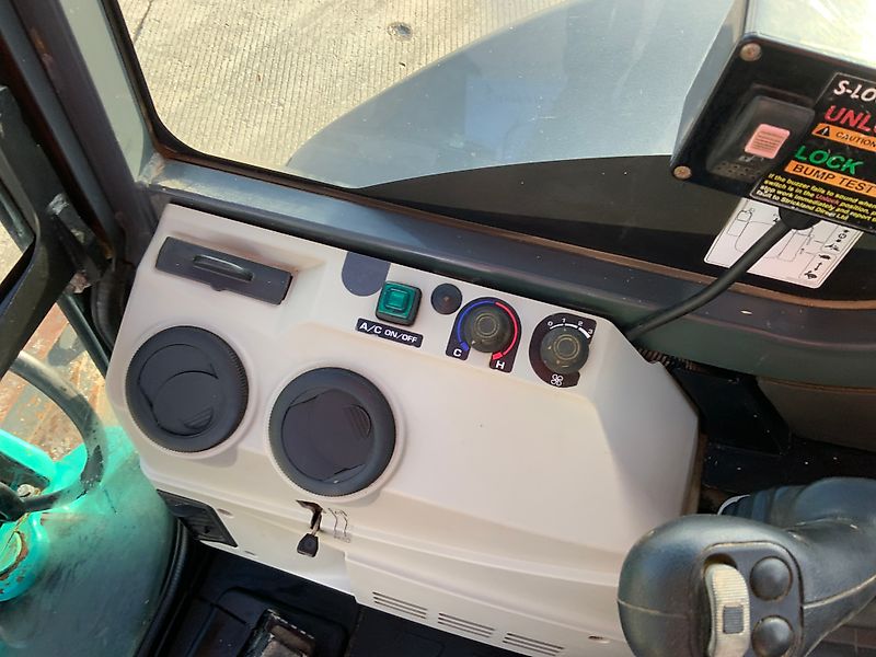 Kobelco SK28 SR-6 Digger (ST24947)