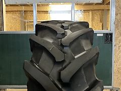 Pirelli TM700 HS   520/70R30   147D