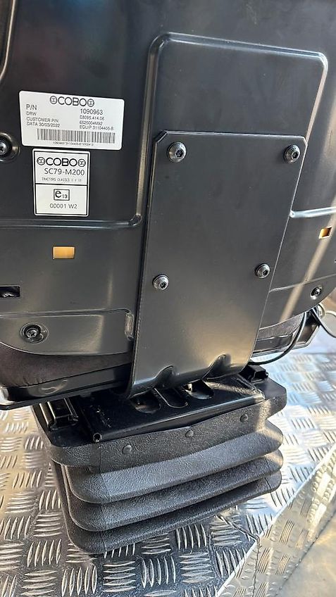 Cobo Sitz SC79-M200 Traktorsitz mechanisch NEU Grammer
