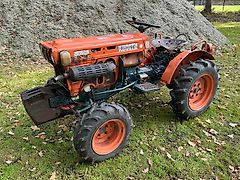 Kubota B6100 D