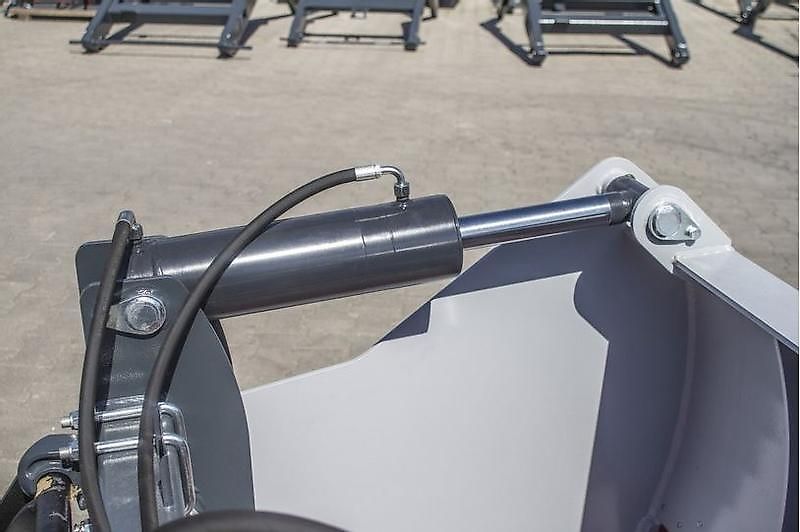 Sonarol Silozange Silageschneider Verschiedene breiten. 1.4m 1.6m 2m