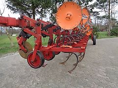 Kongskilde Kongskilde 12 reihige Vibro Beta Hacke Typ VBTF Keine Schmotzer Sketetee Gruse Becker Köckerling Hacke für Zuckerrüben