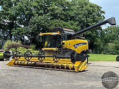 New Holland CX 8.80