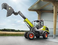 Claas Torion 738T