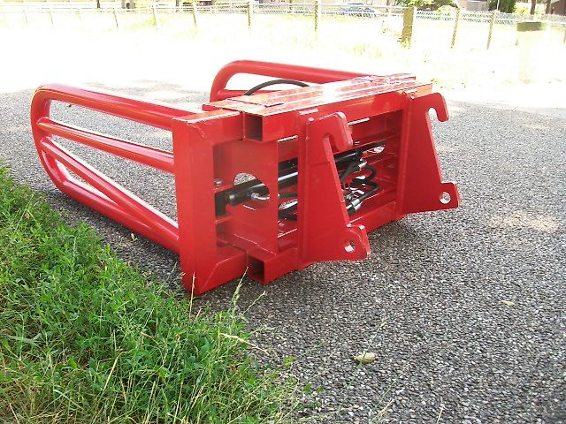 Hofstede vierkante balenklem balen pakken klem met model Giant Weidemann of euro aankoppeling