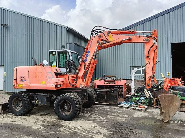 Hitachi Fiat-Hitachi FH120W bandenkraan Wheel Excavator graafmachine