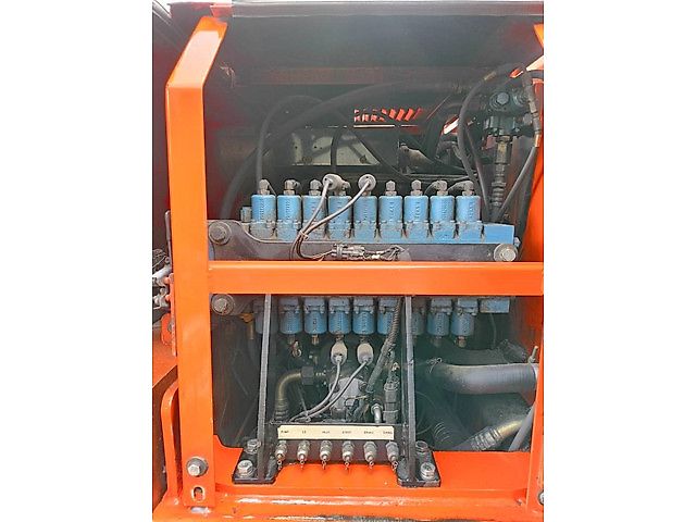 Hitachi Fiat-Hitachi FH120W bandenkraan Wheel Excavator graafmachine