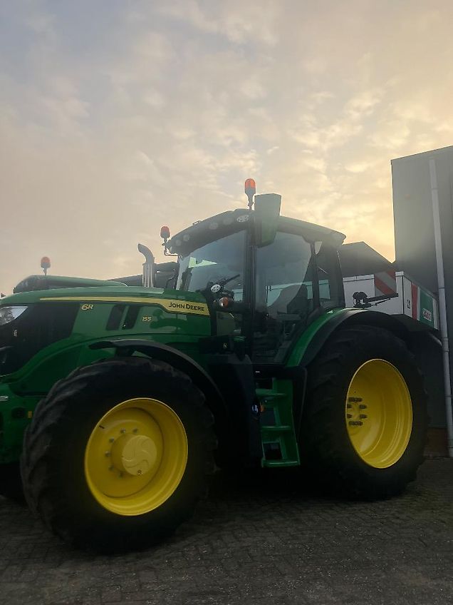 John Deere 6R 155