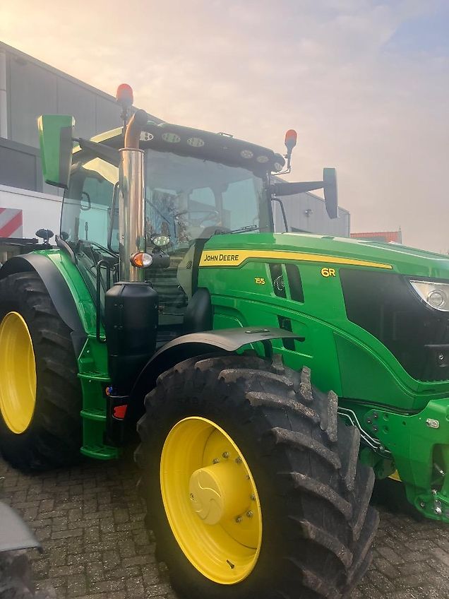 John Deere 6R 155