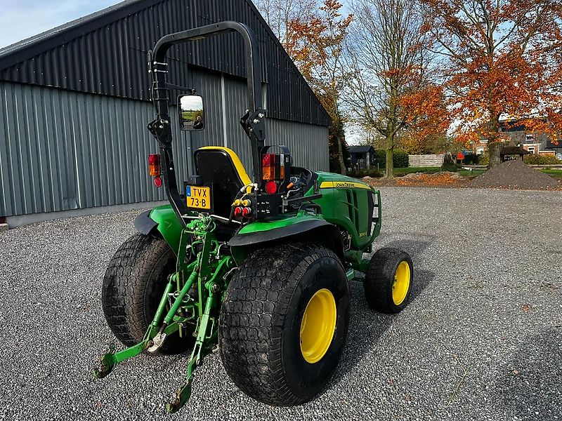 John Deere 3045r