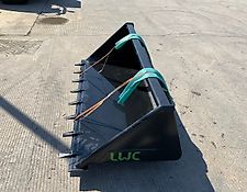 Unused LWC 6FT Skid Steer Bucket Unused LWC 6FT Skid Steer Bucket