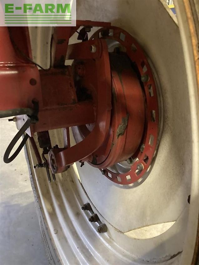 Hardi commander 2800 24 m nyrenoveret pumpe og synet til prisen