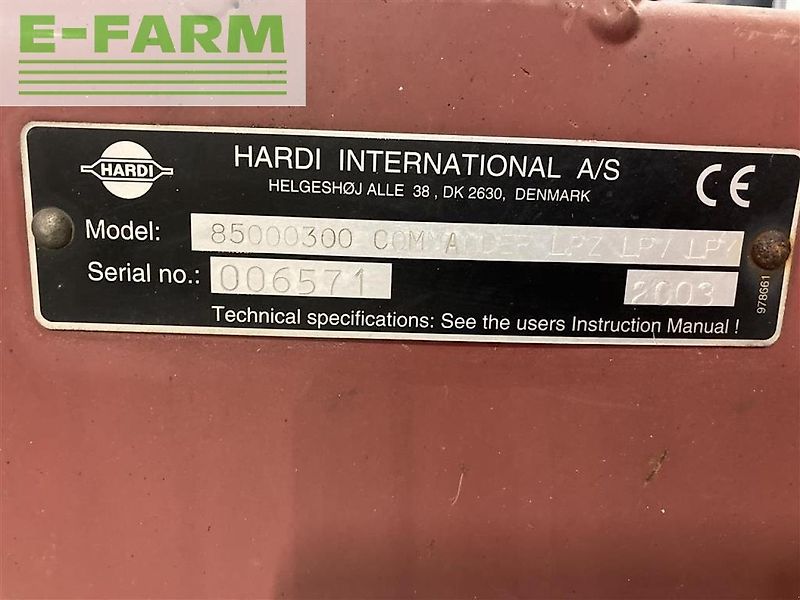 Hardi commander 2800 24 m nyrenoveret pumpe og synet til prisen