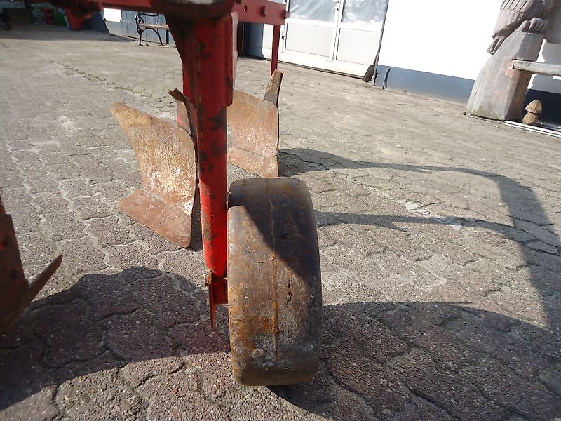 Niemeyer Schälpflug Landmann Type S-150