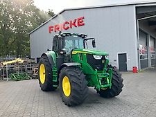 John Deere 6M220