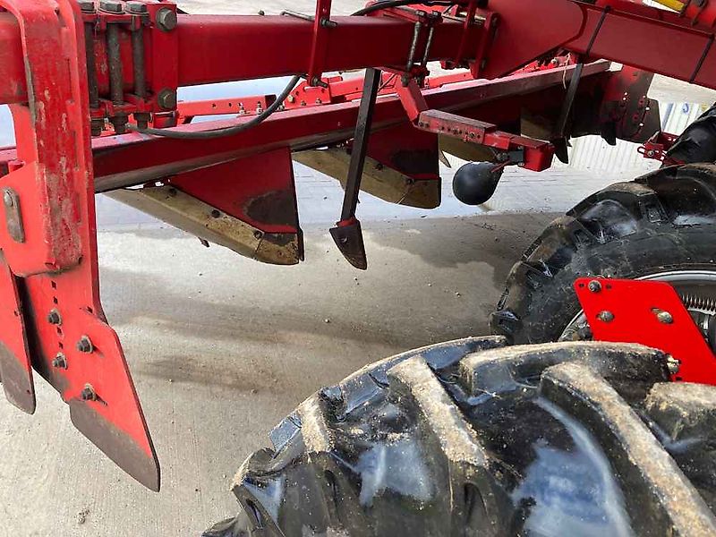 Grimme GL 430, 4 Row, Tilla/Cup Potato Planter combination