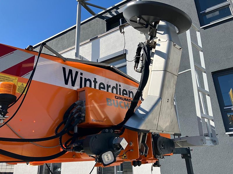 Bucher Gmeiner YETI W20T Schneckenstreuautomat