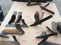 Schmotzer Schmotzer Universal Winkelmesser 260mm Arbeitsbreite 9Stück rechts 9 Stück links höhe 100mm Bohrlochabstand 35mm Winkelmesser 350mm Arbeitsbreite 6rechte&6linke 100mm höhe 35 mm Lochabstand für Nietung oder Verschraubunn 3 Winkelmesser mit Halter 300mm l