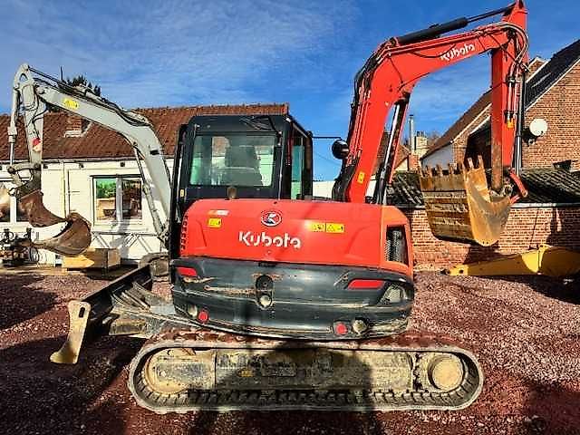 Kubota KX 080