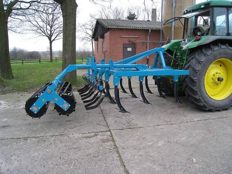 BM Maschinenbau Walze, Zustreicher, Tragarme für Grubber/ Egge FRÜHKAUF