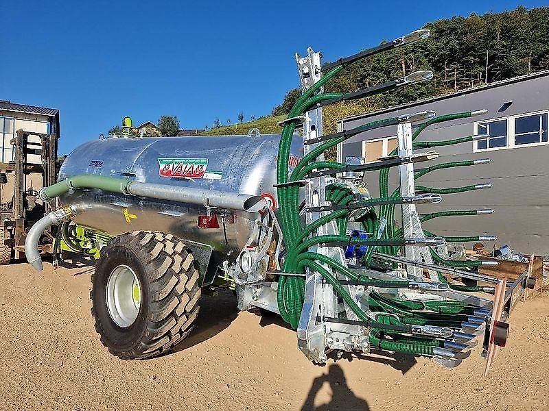 BeTEC Gülleinjektor / Slurry injector / Injecteur / Aplikator / Rampa z wężami 6 m