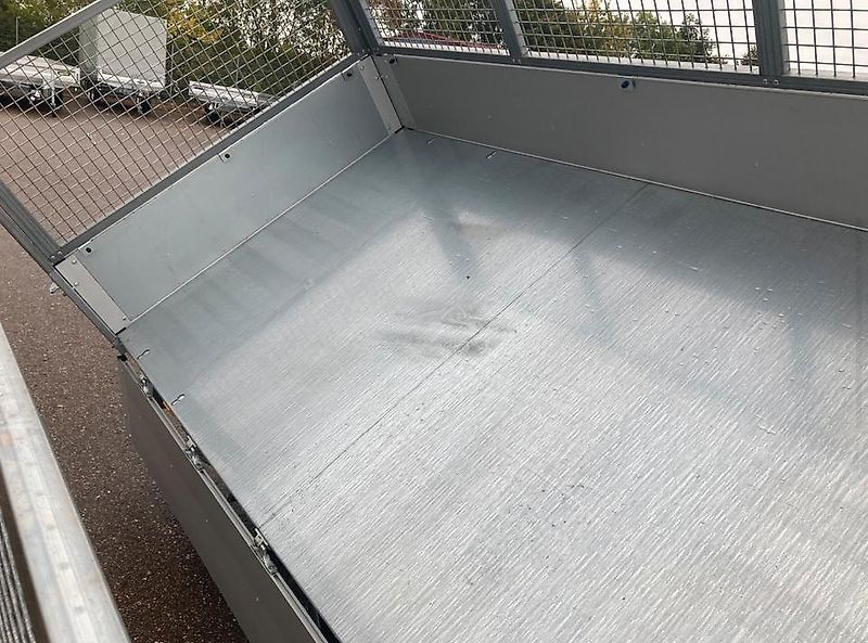 Unsinn 1,8To Dreiseitenkipper mit Laubgitter und Pumpless