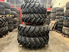 Firestone 420/85R38 & Michelin 480/80R42