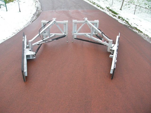 Hofstede Voerschuif voer stal voerpad voergang schuif schuiver hydraulisch