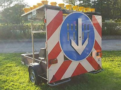 Absperrtafel Verkehrsleitanhänger verkeherssicherungsanhänger vz Absperrtafel Verkehrsleitanhänger verkeherssicherungsanhänger vz