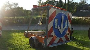 Absperrtafel Verkehrsleitanhänger verkeherssicherungsanhänger vz Absperrtafel Verkehrsleitanhänger verkeherssicherungsanhänger vz