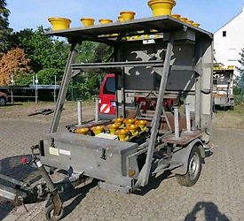 Absperrtafel Verkehrsleitanhänger verkeherssicherungsanhänger vz Absperrtafel Verkehrsleitanhänger verkeherssicherungsanhänger vz