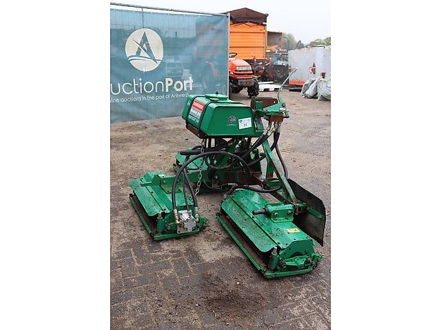 Ransomes Mounted 214 Verticut