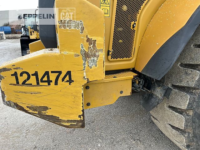 Caterpillar 962M