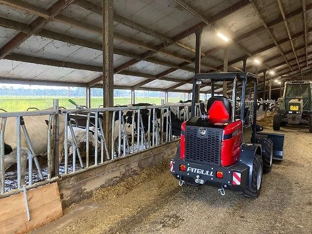 Pitbull Compact Loader X27-26V