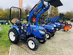 Iseki TLE 3410 AHL, Frontlader mit Parallelführung inkl.Schaufel.